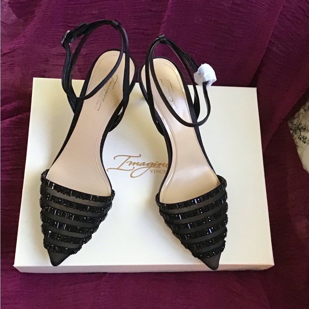 *New* with box Vince Camuto Imagine IM Michael, fine mesh and beaded shoes!